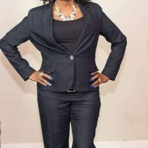 Denim Pant Suit New York & Co, Size 12